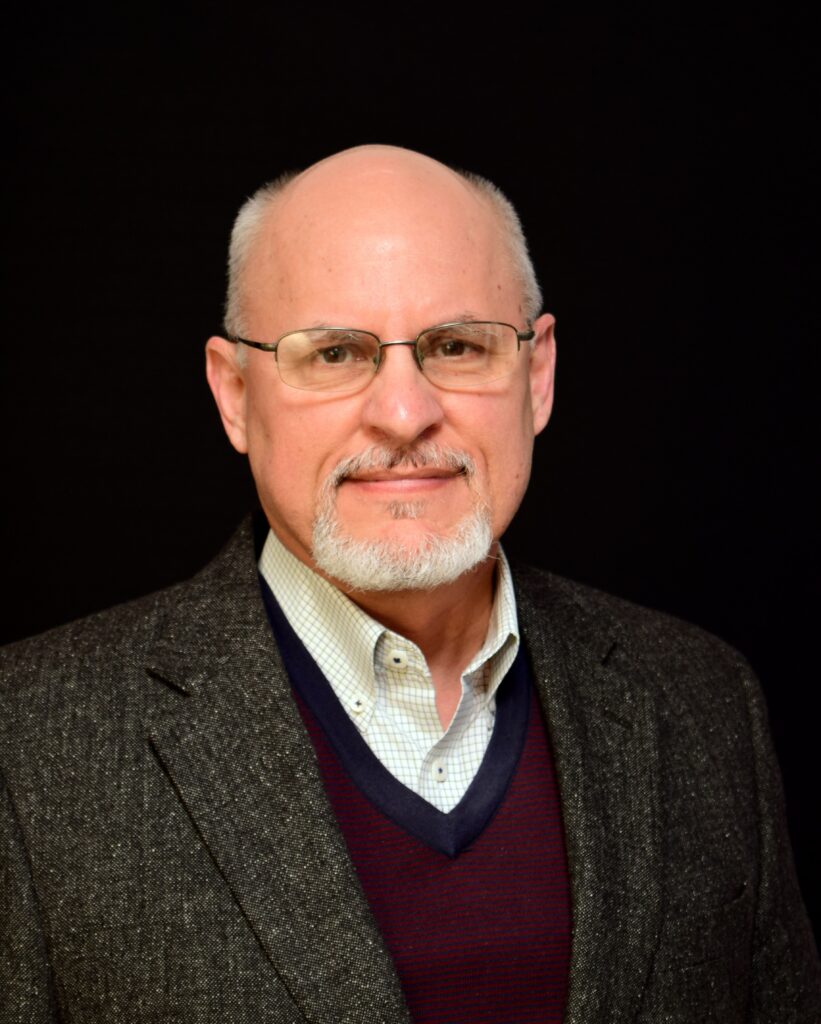 Kronenwetter hires Kampfer as its village administrator after heated meeting