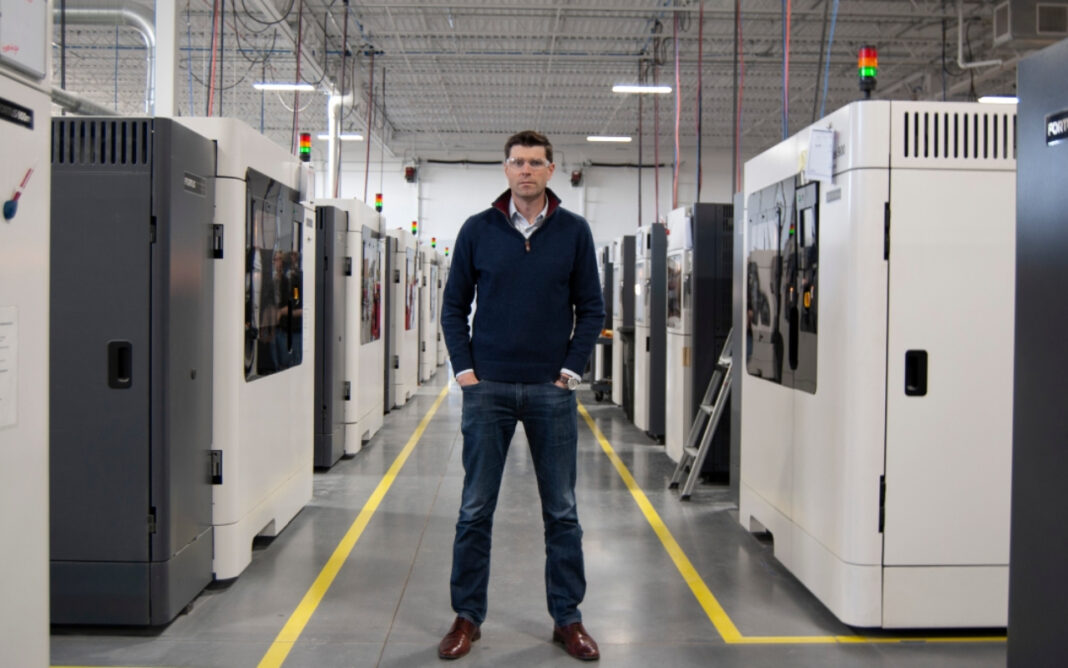 🔒 Fathom Manufacturing CEO stepping down, successor named