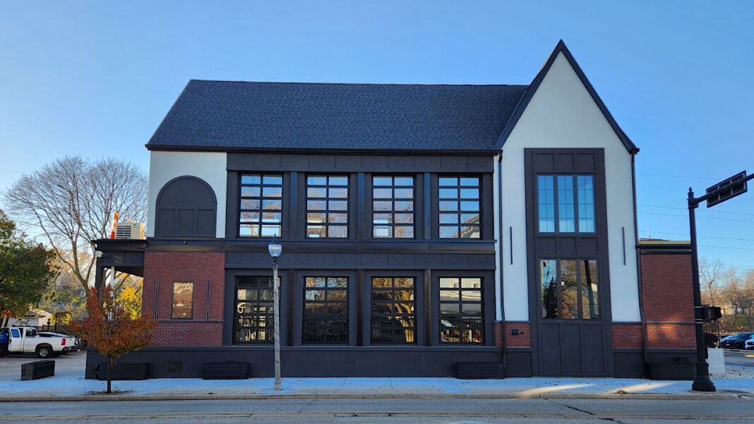 Three years after devastating fireplace, The Cheel reopens