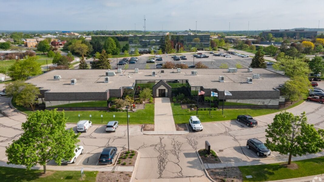 🔒 Brookfield office building acquired by lender in deed in lieu of foreclosure action