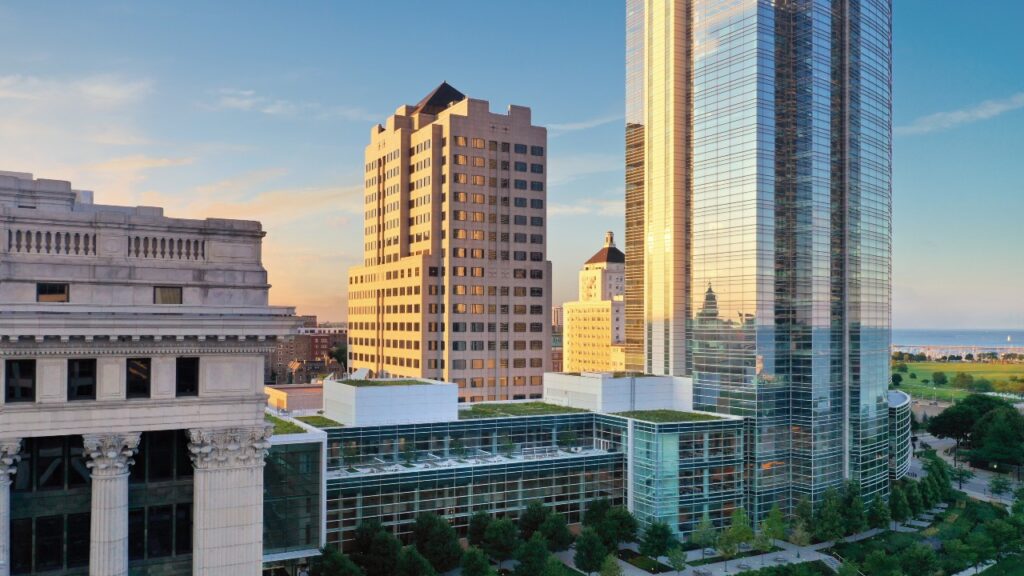 🔒 Demolition progressing for Northwestern Mutual’s 0 million downtown office building overhaul