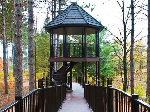 Earth Day, Poetry Month, B2Wins and other weekend events