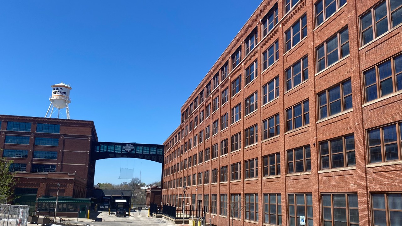 🔒 LiveWire to consolidate operations from California to Milwaukee