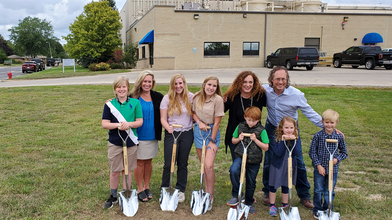 🔒 Unlocking growth: Family businesses walk fine line between metrics and culture