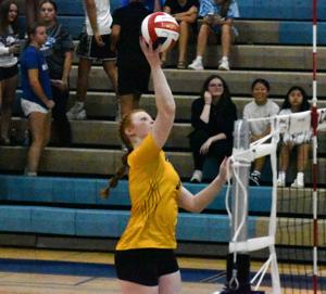 Pirates drop pair of early conference games