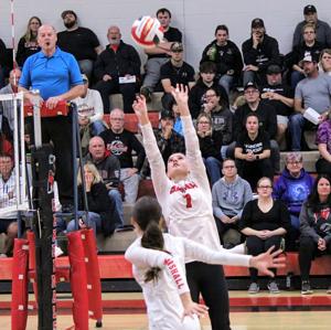 Marshall's season ends in regional title match