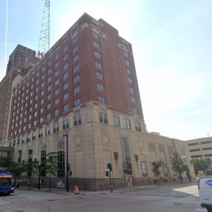 🔒  million renovation planned for downtown Hilton Milwaukee hotel