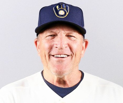 Brewers and manager Pat Murphy agree to contract extension