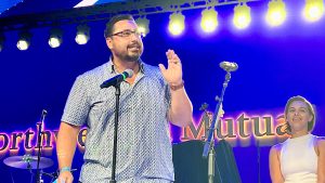 Northwestern Mutual annual meeting bringing 11,000 to Milwaukee, doubles as recruiting tool