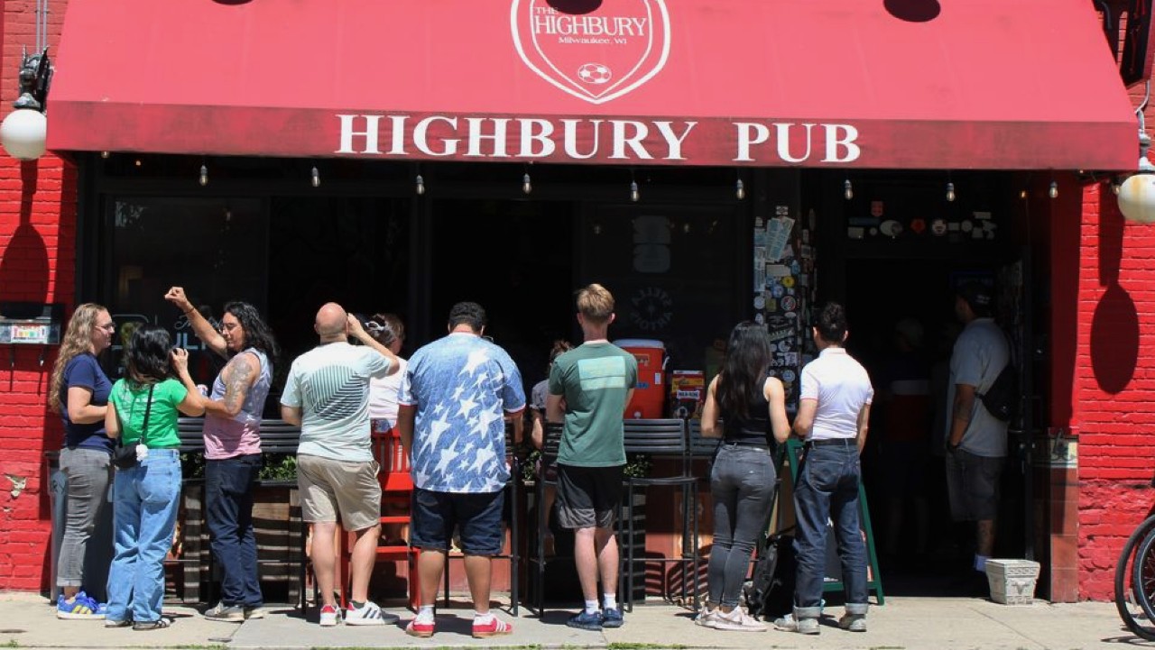 World Cup watch parties provide boost to several Milwaukee bars